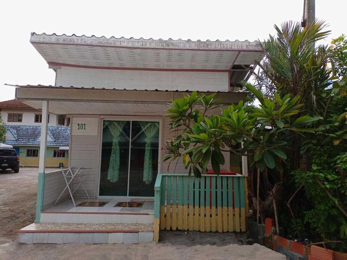 Kanjana Resort سوراثاني المظهر الخارجي الصورة