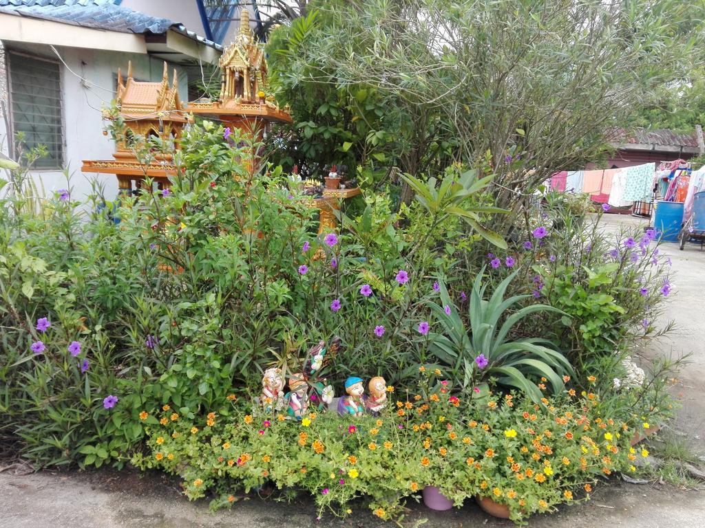 Kanjana Resort سوراثاني المظهر الخارجي الصورة